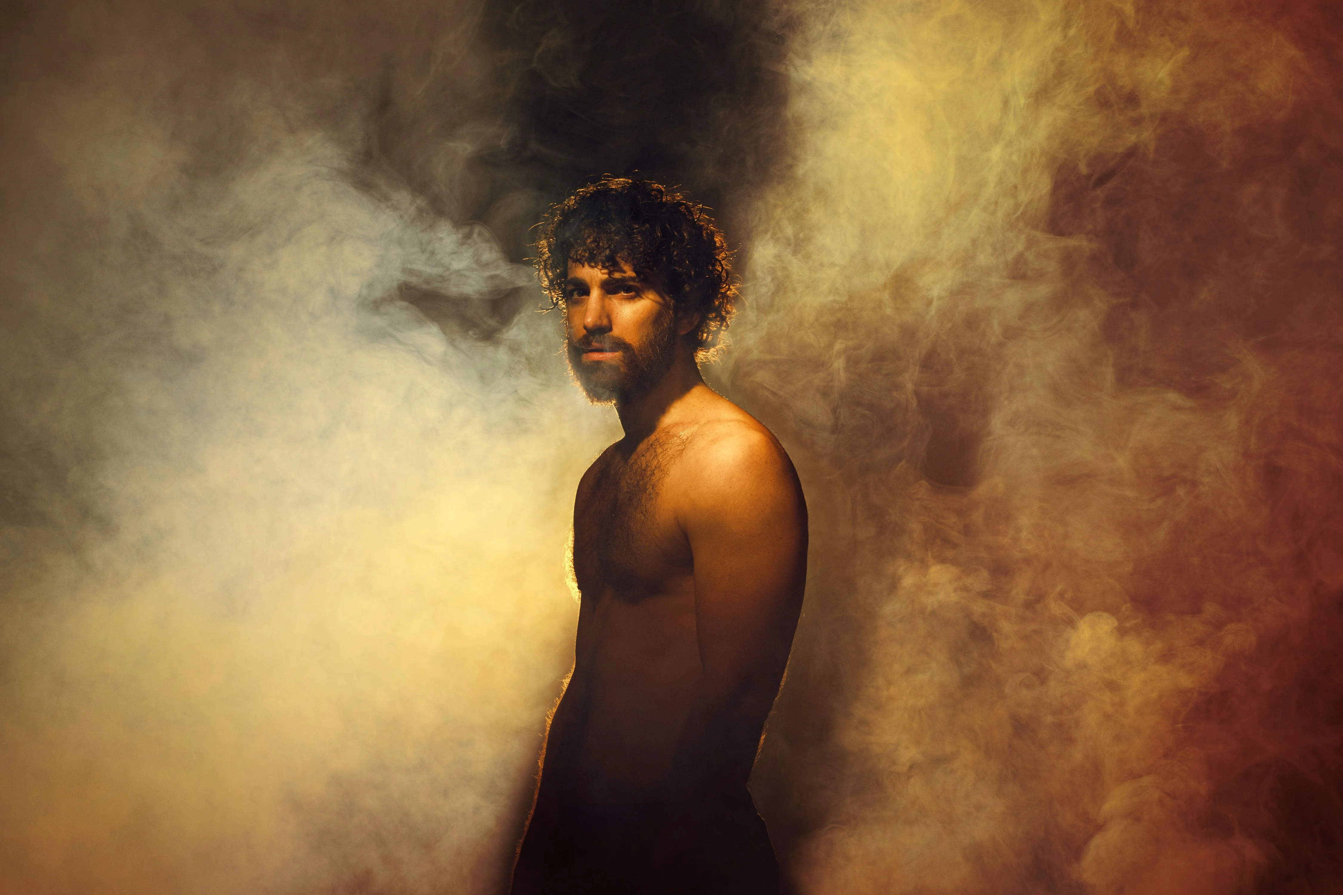 EN MITAD DE TANTO FUEGO